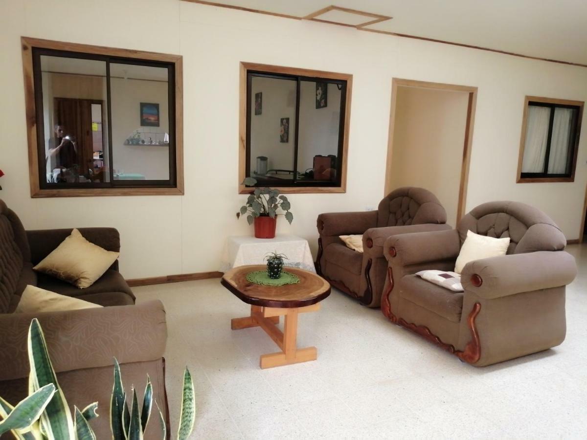 Monte Los Lirios Lodge Monteverde Bagian luar foto